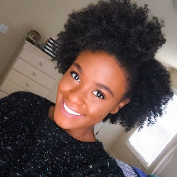 Meet your Posher, Maya - Picture 1 of 1